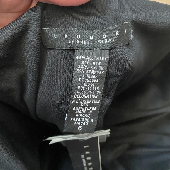 Laundry by Shelli Segal - Black Formal Sleeveless Long Dress Beaded Chest Size 6 - Picture 5 of 6